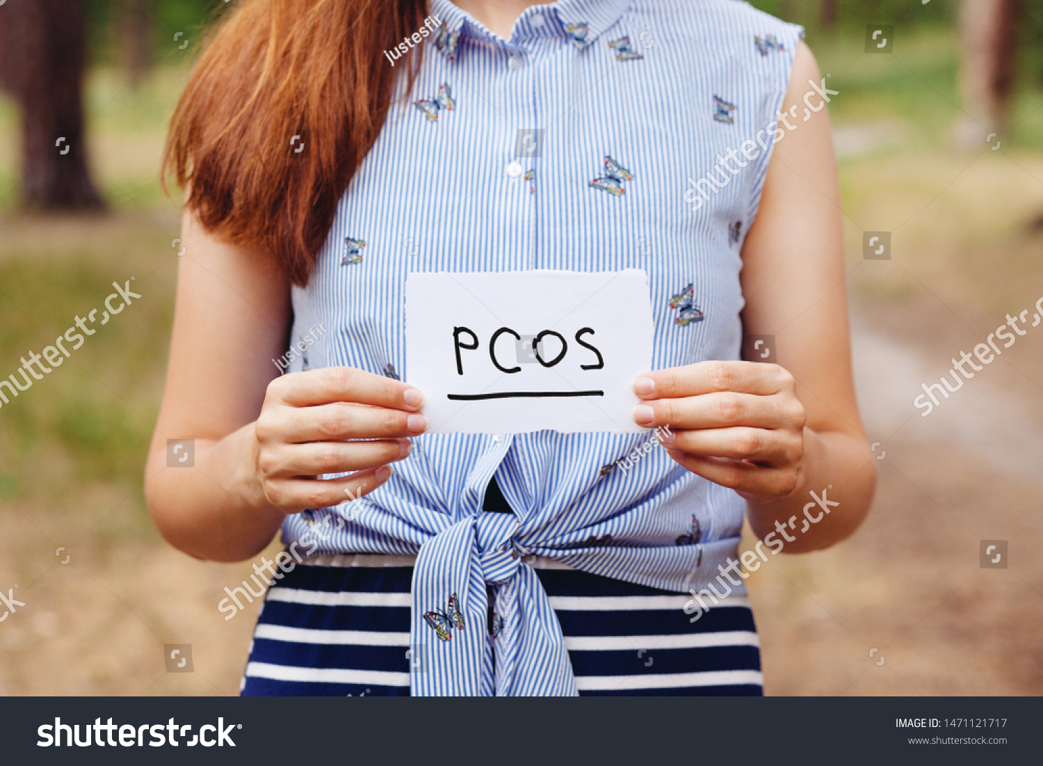 stock-photo-pcos-polycystic-ovary-syndrome-woman-hormone-sickness-lettering-on-paper-in-womans-hands-1471121717